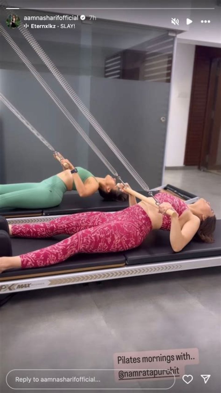 Aamna Sharif in Two-Piece Workout Gear Does "Pilates Mornings" With Namrata Purohit