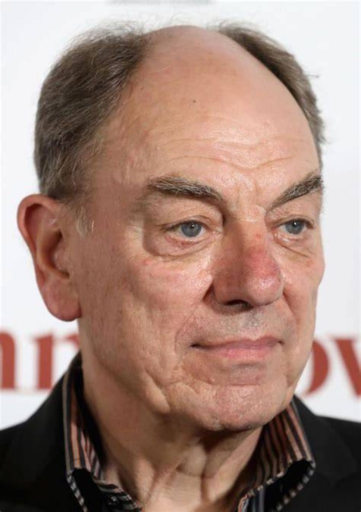 Alun Armstrong Biography - Facts, Childhood, Family Life & Achievements of British Actor