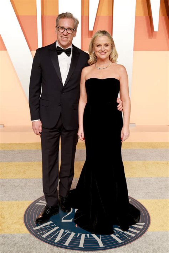 Amy Poehler – Height, Weight, Bra Size, Measurements & Bio