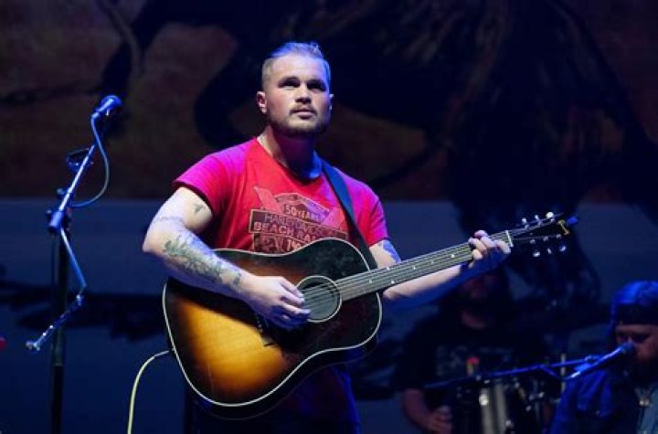 Brandon Bowen Biography - Facts, Childhood, Family Life & Achievements