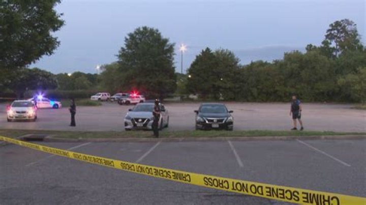 Brandon Ward died in a shooting at Hampton shopping center, VA