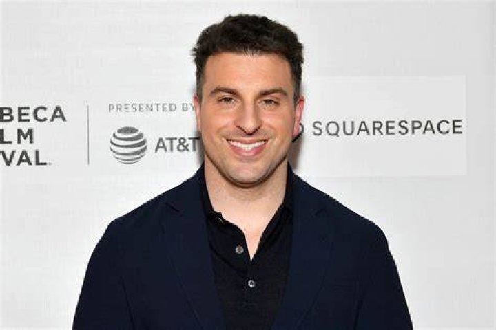 Brian Chesky Biography - Facts, Childhood, Family Life & Achievements