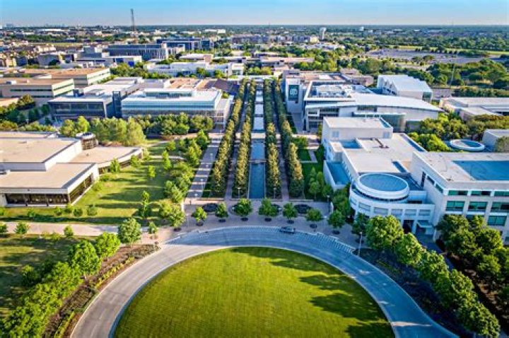 Bruce August UTD Obituary and Funeral, The University of Texas at Dallas Multicultural Center Director