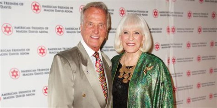 Carol Higgins Clark Husband, Was Carol Higgins Clark Married?