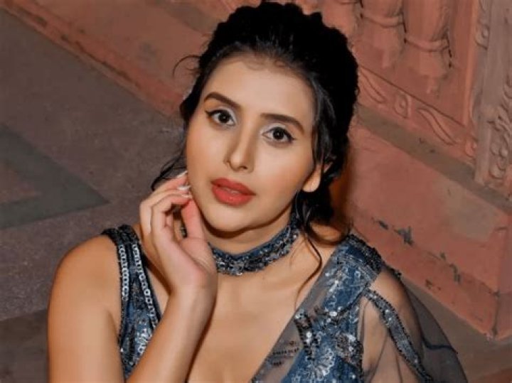 Charu Asopa in Bathing Suit is "Looking Beautiful" — Celebwell