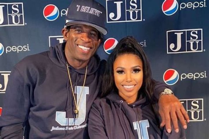 Deiondra Sanders Age, Bio, Height, Boyfriend, Net Worth, Parents, Siblings,