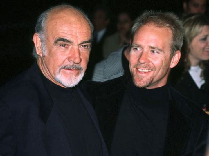 Did Sean Connery really sing in Darby O Gill? – Celebrity