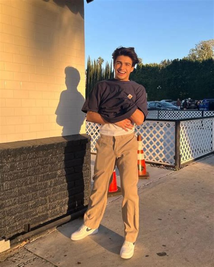 Eddie Preciado – Bio, Facts, Family Life, Career