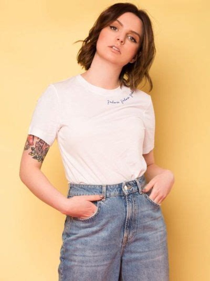 Emma Blackery Height Weight Body Measurements Bra Size Age Facts