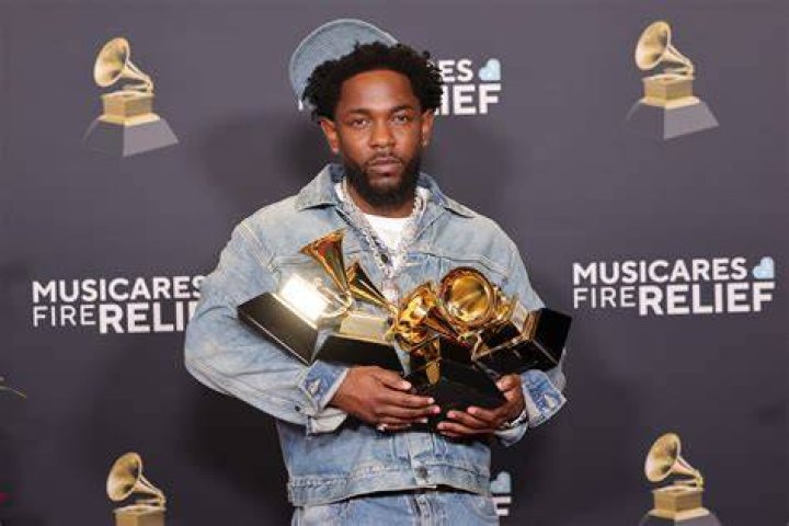 
How Much Money Does Kendrick Lamar Make? Latest Income Salary
