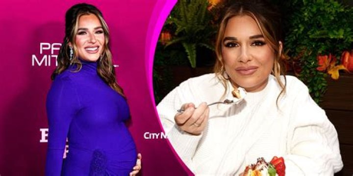 Jessie James Decker Shows Off Huge Muscles After Workout — Celebwell