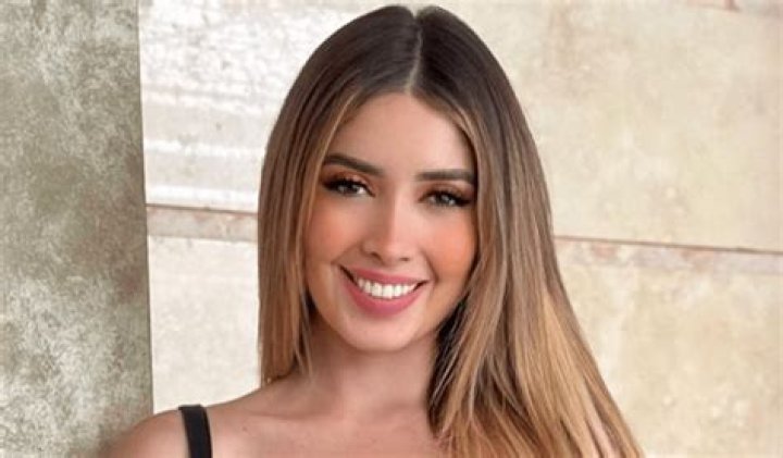 Larissa Graniello in Bathing Suit Enjoys "Many Memories" — Celebwell
