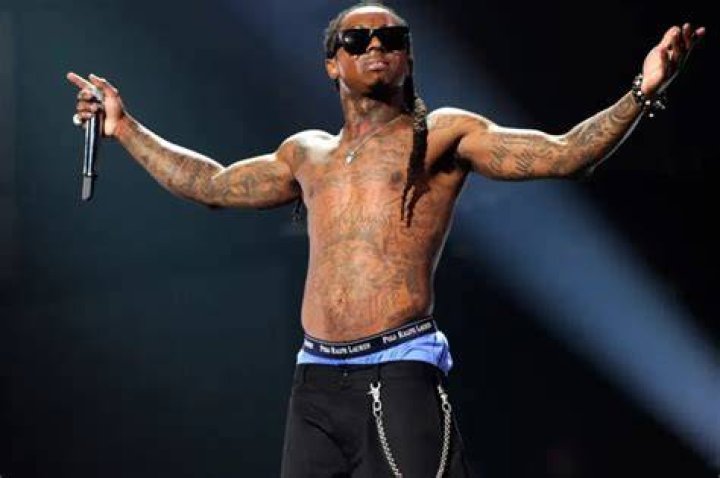 Lil Wayne – Height, Weight, Measurements & Bio