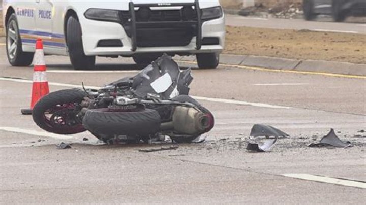 Luther Hezzie Tyner Dies & Shanna Throckmorton injured in motorcycle crash in Cumberland County.