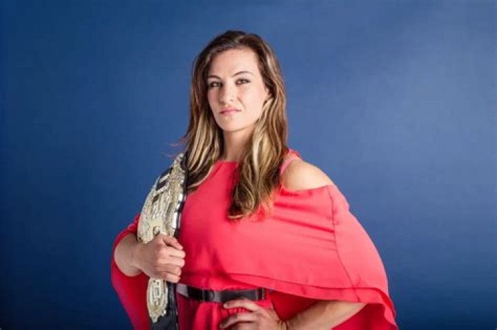 Miesha Tate – Height, Weight, Bra Size, Measurements & Bio 2016