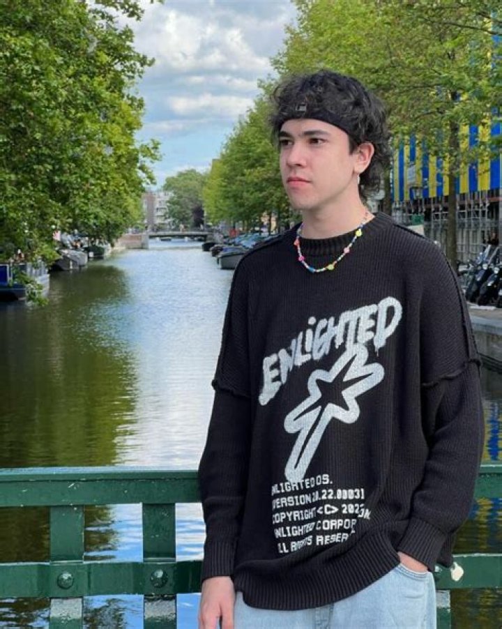 Spreen [Youtuber] Wiki, Net Worth, Girlfriend, Height, Age & More