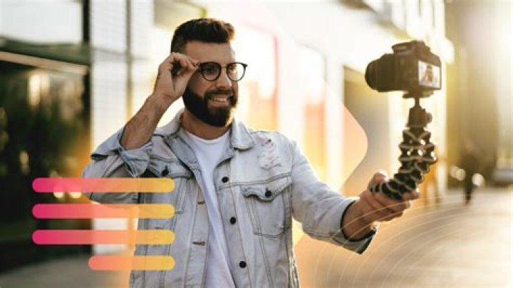 Top YouTube Fashion Vloggers That You Should Follow