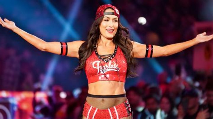 WWE Star Brie Garcia In Workout Gear Lifts Weights as “She’s Crushing It” — Celebwell